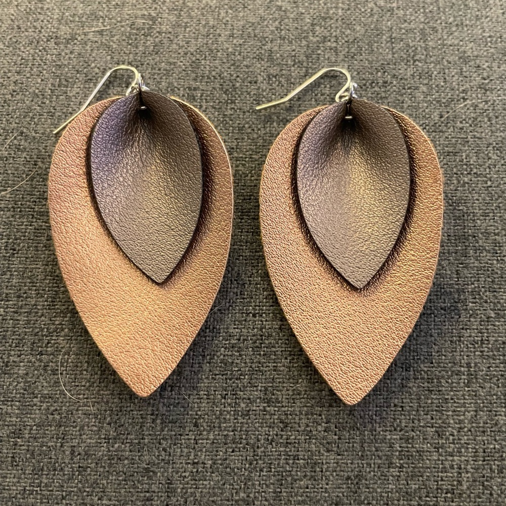 Gold and brown leather earrings